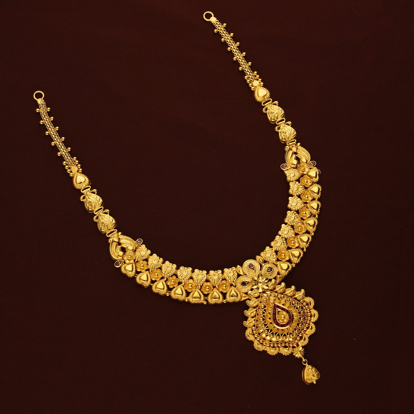 FANCY NECKLACE